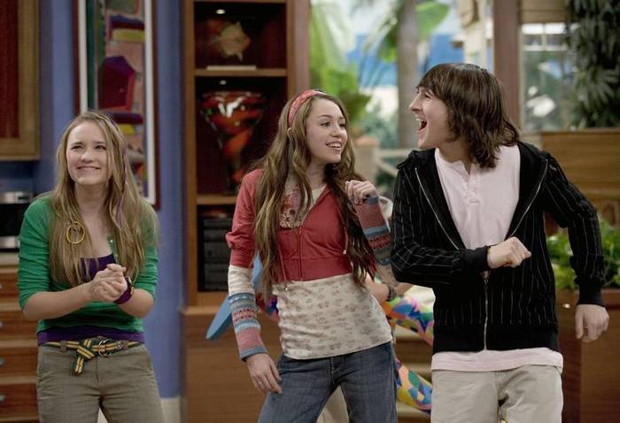 miley-cyrus_dot_com_hannahmontana-stills-season2-153