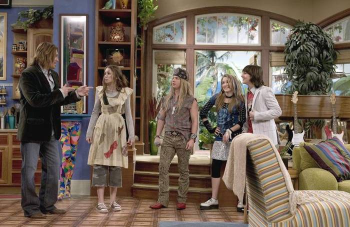 miley-cyrus_dot_com_hannahmontana-stills-season2-155