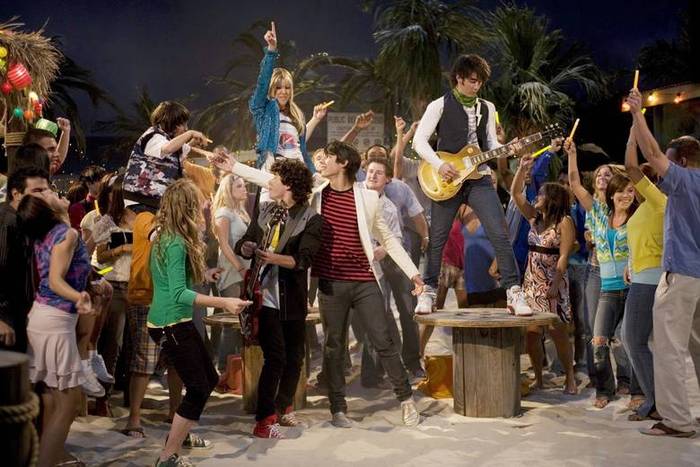 miley-cyrus_dot_com_hannahmontana-stills-season2-162