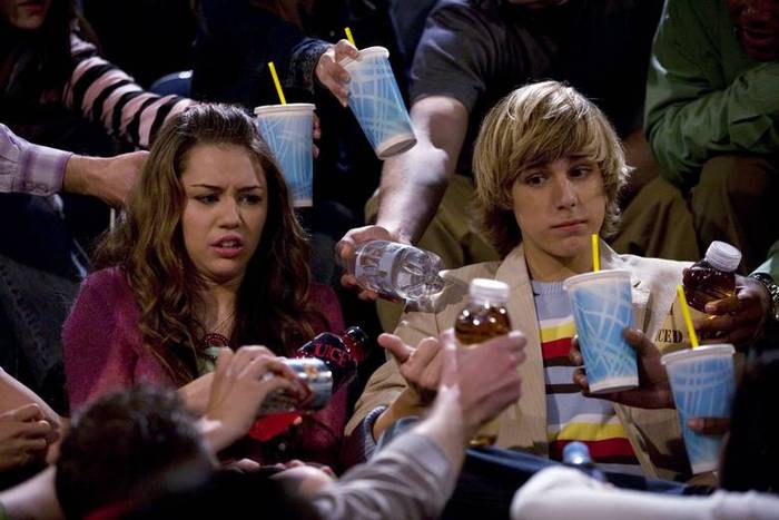 miley-cyrus_dot_com_hannahmontana-stills-season2-170