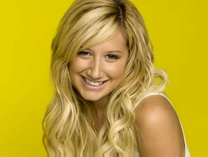 -Ashley Michelle Tisdale- - Ashley Michelle Tisdale