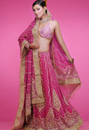 wedding-lehnga-wedding-lehenga-bridal - Imbracaminte indiana - Sari
