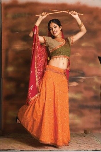 chaniya_choli_design01 - Imbracaminte indiana - Sari