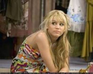 MDRGLBWWKMKOIKXUKRJ - episoade hannah montana