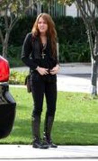 11909469_OABPFBLCS - cele mai tari pozeeeee cu miley