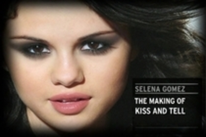 YGLFYNIJQDEBOUPVIHI - poze rare cu Selena Gomez
