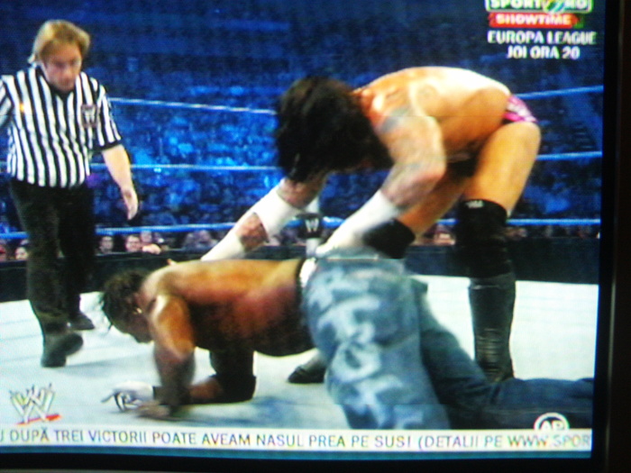 21 - poze din meciuri de wrestling noi