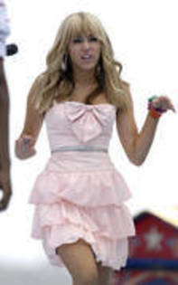 TEJVFWLSPLJWKSCOXGN - miley e tare love love miley hannah
