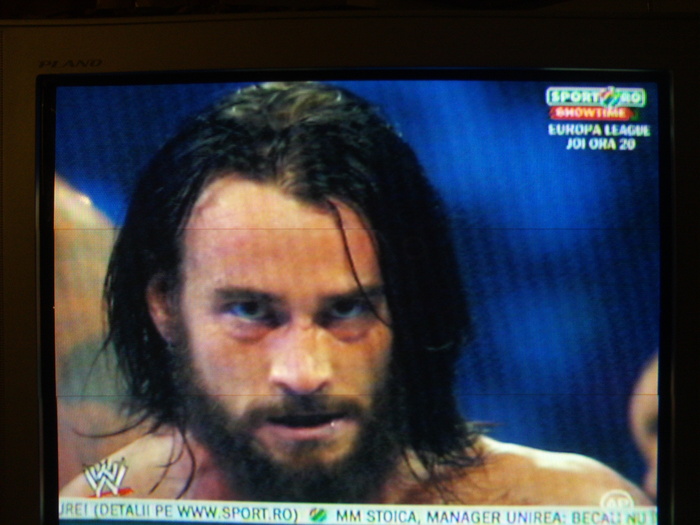 46 - poze din meciuri de wrestling noi