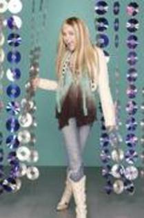 12390081_QWYOEORSJ - cele mai tari pozeeeee cu miley