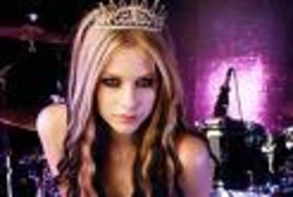 images (3) - Avril Lavigne