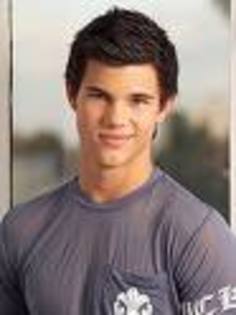 images (8) - Taylor Lautner