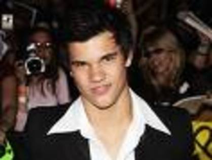images (6) - Taylor Lautner