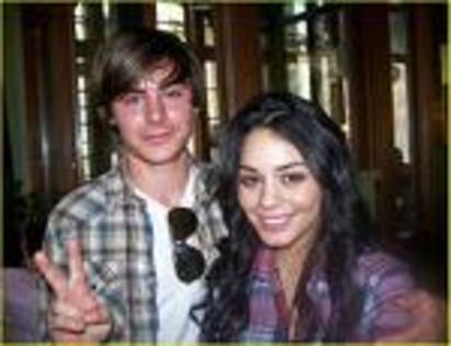 images (8) - Vanessa Hudgens si Zak Efron