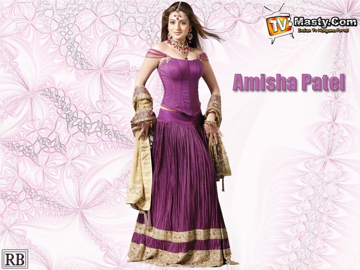 amisha_patel-7 - Amisha Patel