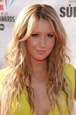 Ashley-Tisdale-1229342644 - asHleY tIsDALE