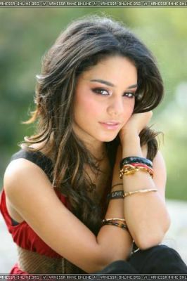 normal2a85355e0212a8535yq5 - Vanessa Hudgens