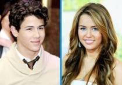 12472599_BTFZILYQY - miley and nick