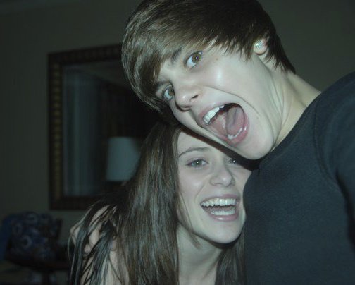 justinbieber_1270014329 - Justin and Caitlin