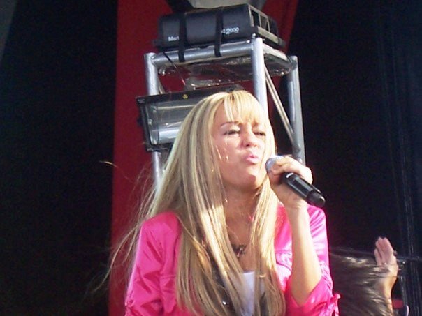 31 - Miley Cyrus DC Games 2007
