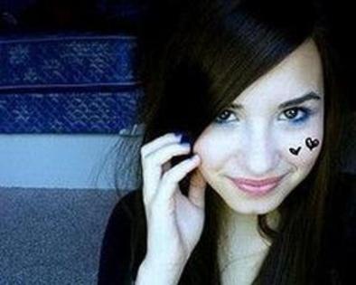 Demi_Lovato_1254691795_2