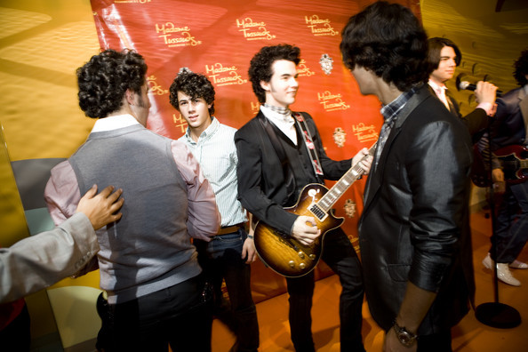 Jonas+Brothers+Madam+Tussauds+Wax+Figures+qyo1IpOvQpQl