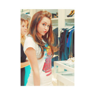 JXPRCETQHOFFYWSYAMD - PoZe rArE MiLeY