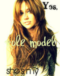 DDLBPERGCGBJJGQMYJT - poze super cu idola mea