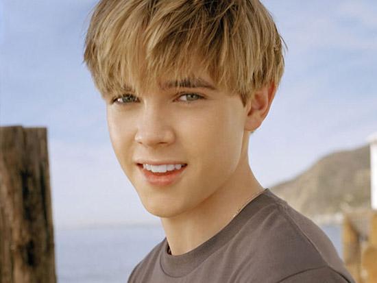 Jesse_McCartney_1252678372_0