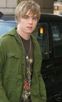 Jesse_McCartney_1252677393_0