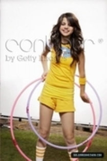 selena -photoshot-gomez-games (10) - selena photoshoot10