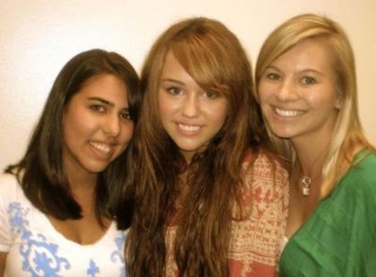 normal_116__(caitlin) - Miley Cyrus With Fans00