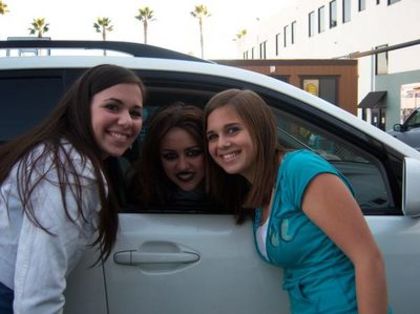 normal_119__(caitlin) - Miley Cyrus With Fans00