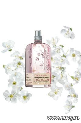 Cherry Blossom = 10 poze lucas gabreel - Magazin de Parfumuri