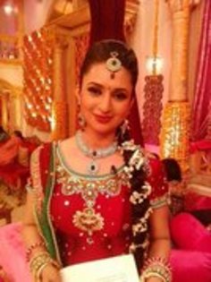 divyanka - divyanka tripathi-show 1