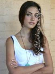 XPXHSTEFXFJLVNGLYKJ - phoebe tonkin