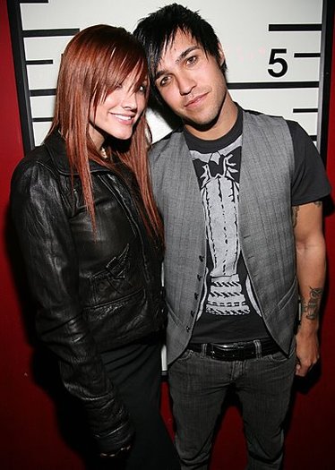 Ashlee-Simpson-Pete-Wentz-0408-775671 - Ashlee Simpsons