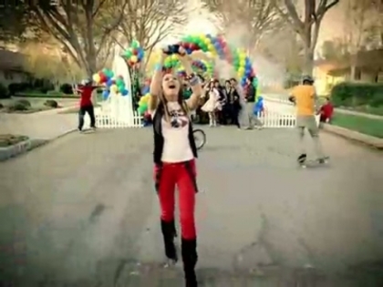 normal_Miley_Cyrus_-_Start_All_Over_-_Official_Video_(HQ)_139