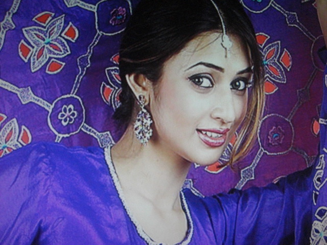 divya - Divyanka Tripathi