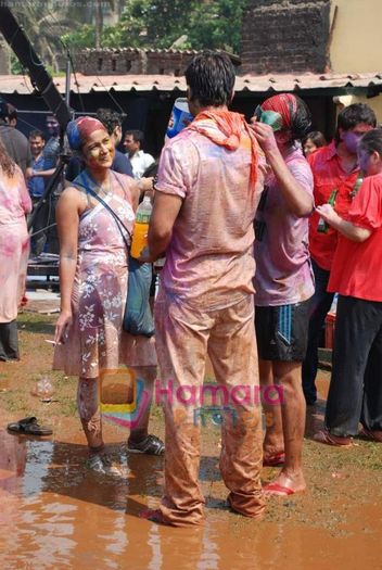 normal_Keerti Kelkar at Zoom Holi bash on 11th March 2009 (3)