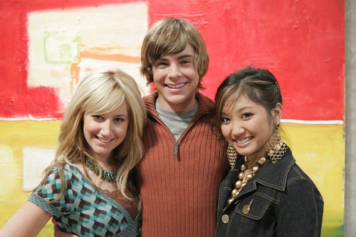 12772284_MROUKXPRH - Zack and Cody