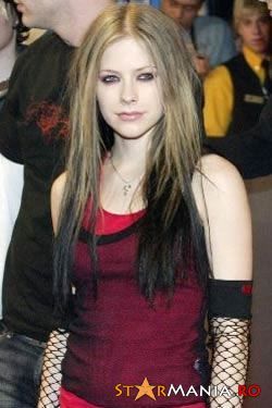 2ef029fcc5450e471e20a64b5cd52362-avril-lavigne_209 - Album pentru AVRIL98