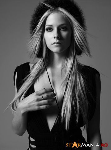 d156f4d74ff4980e2b8e9b64279c794f-avril-lavigne_173