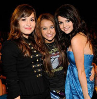 demi,miley,sely?