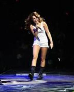 22 - Miley in concert