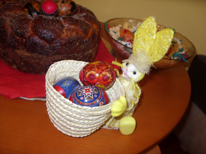 a venit iepurasul cu oua.......