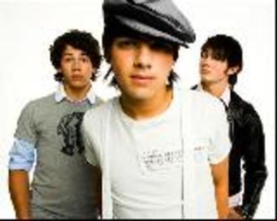 jonas-brothers_15