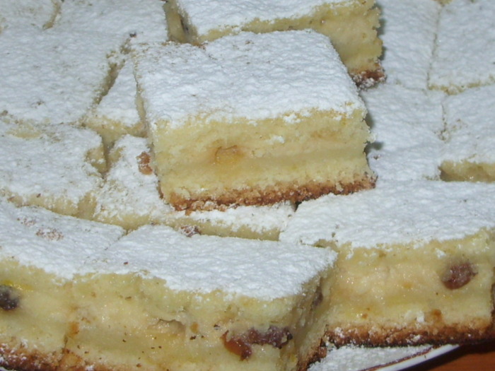 e super buna,,,prajitura - CATE CEVA DIN BUCATARIA MEA