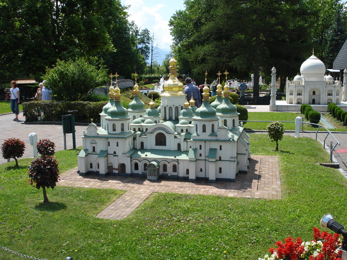 St. Sophia Cathedral, Kiev; Kiev, UKRAINE. minimundus.at.
