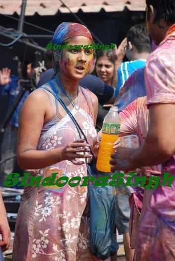 12932599_OXWDKXROQ
